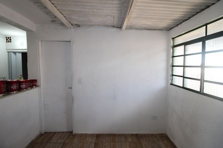 Casa à venda com 200m², 7 quartos e 2 vagasSala