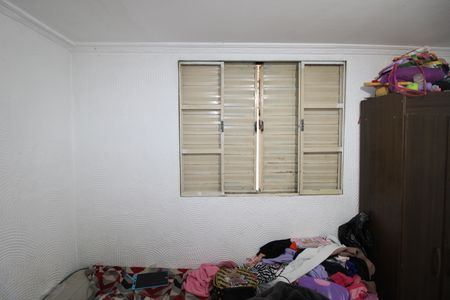 Quarto 2 de casa à venda com 7 quartos, 200m² em Jardim Guaianazes, São Paulo