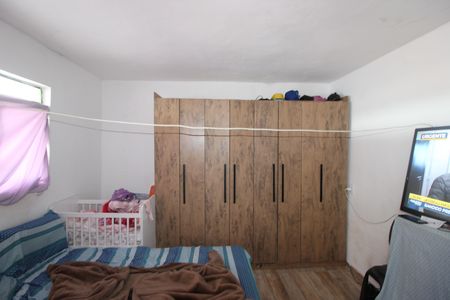 Casa à venda com 200m², 7 quartos e 2 vagasQuarto 1