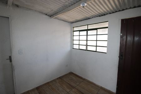 Sala de casa à venda com 7 quartos, 200m² em Jardim Guaianazes, São Paulo