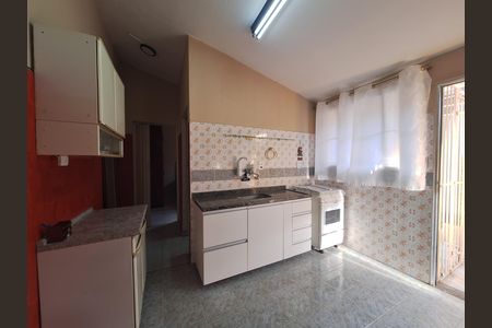 Casa para alugar com 91m², 2 quartos e 2 vagas