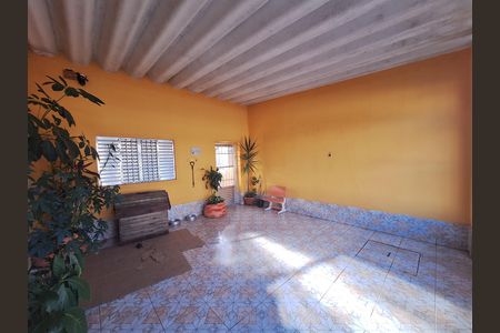 Casa para alugar com 91m², 2 quartos e 2 vagas