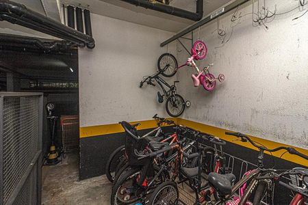 Apartamento para alugar com 87m², 3 quartos e 2 vagas Apartamento para alugar com 87m², 3 quartos e 2 vagasgaragem_2