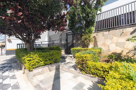 Apartamento à venda com 75m², 2 quartos e 1 vaga Apartamento à venda com 75m², 2 quartos e 1 vagaFachada
