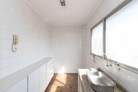 Apartamento à venda com 75m², 2 quartos e 1 vaga Apartamento à venda com 75m², 2 quartos e 1 vagaCozinha