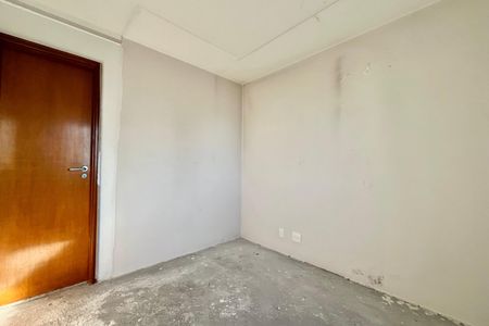 Apartamento à venda com 169m², 3 quartos e 4 vagas Apartamento à venda com 169m², 3 quartos e 4 vagasSuite 2