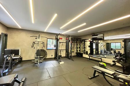 Apartamento à venda com 169m², 3 quartos e 4 vagas Apartamento à venda com 169m², 3 quartos e 4 vagasÁrea comum - Academia