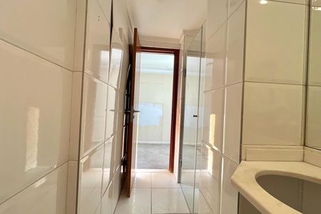 Apartamento à venda com 169m², 3 quartos e 4 vagas Apartamento à venda com 169m², 3 quartos e 4 vagasBanheiro da Suíte 3