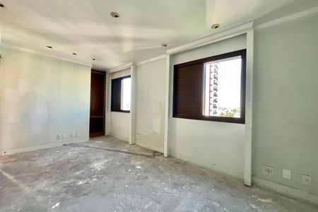 Apartamento à venda com 169m², 3 quartos e 4 vagas Apartamento à venda com 169m², 3 quartos e 4 vagasSuite 1