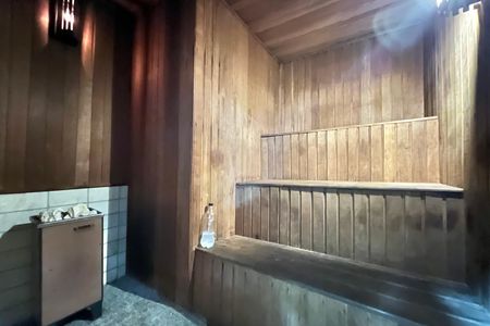 Apartamento à venda com 169m², 3 quartos e 4 vagas Apartamento à venda com 169m², 3 quartos e 4 vagasÁrea comum - Sauna