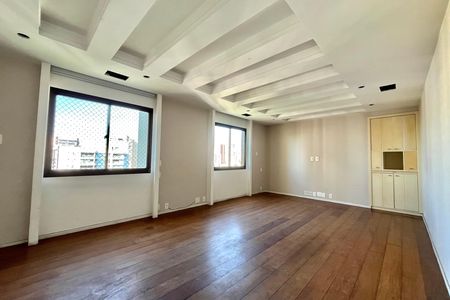 Apartamento à venda com 169m², 3 quartos e 4 vagas Apartamento à venda com 169m², 3 quartos e 4 vagasSala