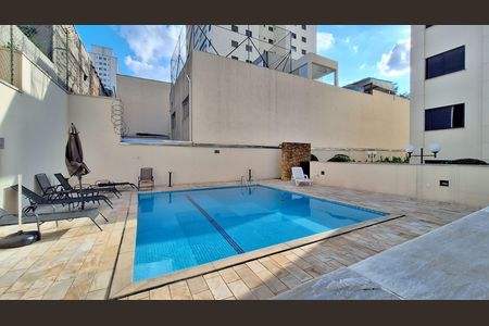 Apartamento à venda com 68m², 2 quartos e 2 vagasÁrea comum - Piscina