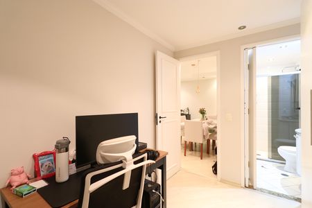 Apartamento à venda com 68m², 2 quartos e 2 vagasSuíte 1