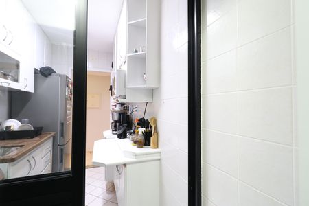 Apartamento à venda com 68m², 2 quartos e 2 vagasCozinha e Área de Serviço