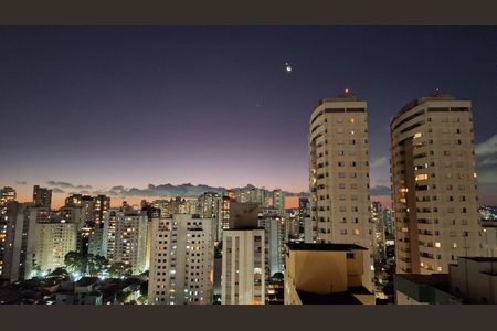 Apartamento à venda com 68m², 2 quartos e 2 vagasVista