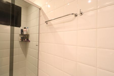 Apartamento à venda com 68m², 2 quartos e 2 vagasBanheiro da Suíte 2