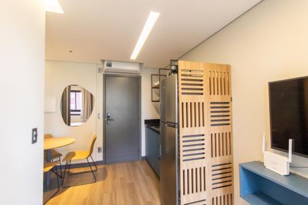 Apartamento para alugar com 24m², 1 quarto e sem vaga Apartamento para alugar com 24m², 1 quarto e sem vagaSala/Cozinha