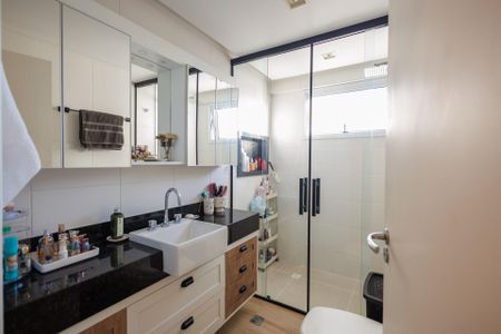Apartamento para alugar com 161m², 3 quartos e 2 vagas Apartamento para alugar com 161m², 3 quartos e 2 vagasBanheiro Suíte 1
