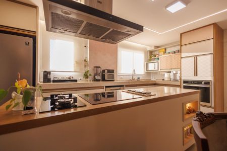 Apartamento para alugar com 161m², 3 quartos e 2 vagas Apartamento para alugar com 161m², 3 quartos e 2 vagasCozinha