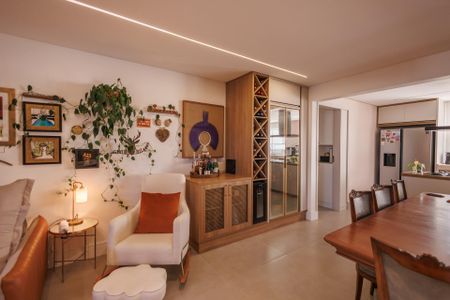 Apartamento para alugar com 161m², 3 quartos e 2 vagas Apartamento para alugar com 161m², 3 quartos e 2 vagasSala