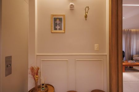 Apartamento para alugar com 161m², 3 quartos e 2 vagas Apartamento para alugar com 161m², 3 quartos e 2 vagasHall de entrada