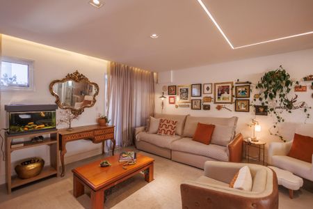 Apartamento para alugar com 161m², 3 quartos e 2 vagas Apartamento para alugar com 161m², 3 quartos e 2 vagasSala