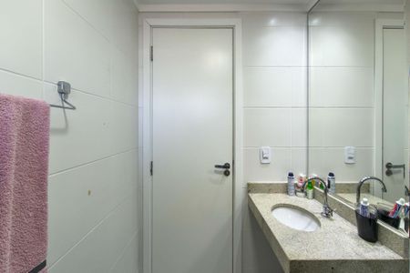Banheiro  de apartamento para alugar com 1 quarto, 44m² em Cidade Ocian, Praia Grande