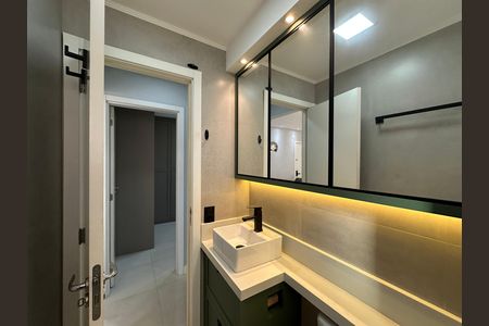 Apartamento à venda com 51m², 2 quartos e 1 vaga Apartamento à venda com 51m², 2 quartos e 1 vagaBanheiro