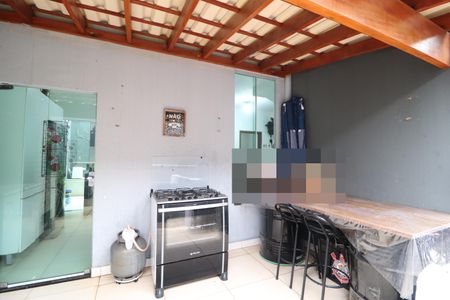 Casa para alugar com 110m², 2 quartos e 3 vagasVaranda