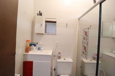Casa para alugar com 110m², 2 quartos e 3 vagasBanheiro do Quarto 2