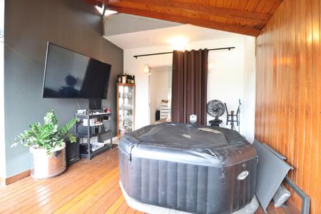 Casa para alugar com 110m², 2 quartos e 3 vagasQuarto 2 - Suíte - Varanda