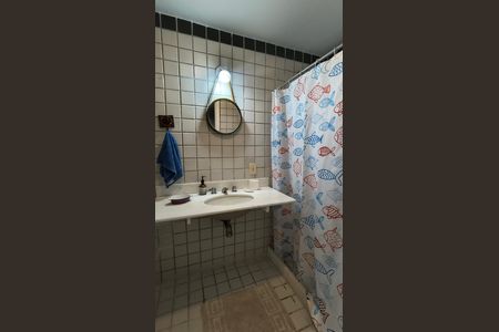 Casa de condomínio à venda com 151m², 3 quartos e 2 vagas Casa de condomínio à venda com 151m², 3 quartos e 2 vagasBanheiro