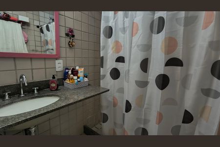 Casa de condomínio à venda com 151m², 3 quartos e 2 vagas Casa de condomínio à venda com 151m², 3 quartos e 2 vagasBanheiro do Quarto 1