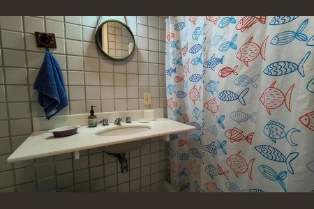 Casa de condomínio à venda com 151m², 3 quartos e 2 vagas Casa de condomínio à venda com 151m², 3 quartos e 2 vagasBanheiro