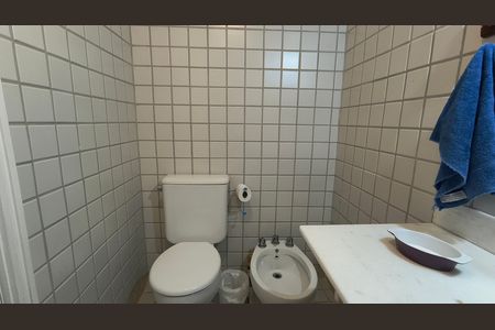 Casa de condomínio à venda com 151m², 3 quartos e 2 vagas Casa de condomínio à venda com 151m², 3 quartos e 2 vagasBanheiro