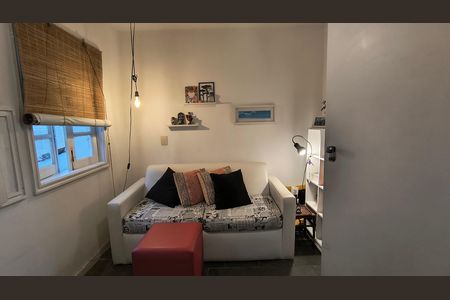 Casa de condomínio à venda com 151m², 3 quartos e 2 vagas Casa de condomínio à venda com 151m², 3 quartos e 2 vagasQuarto 3