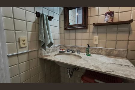 Casa de condomínio à venda com 151m², 3 quartos e 2 vagas Casa de condomínio à venda com 151m², 3 quartos e 2 vagasBanheiro