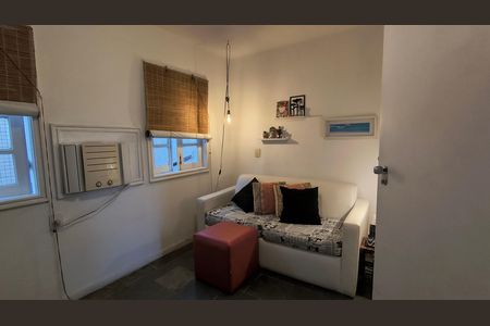 Casa de condomínio à venda com 151m², 3 quartos e 2 vagas Casa de condomínio à venda com 151m², 3 quartos e 2 vagasQuarto 3