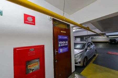 Apartamento à venda com 45m², 1 quarto e 1 vaga Apartamento à venda com 45m², 1 quarto e 1 vagaÁrea comum - Estacionamento