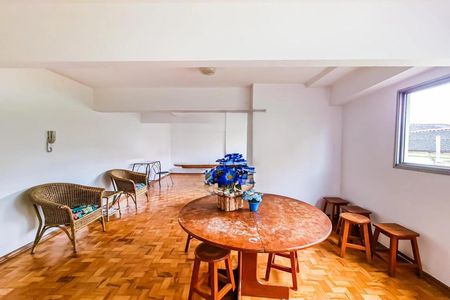 Apartamento à venda com 45m², 1 quarto e 1 vaga Apartamento à venda com 45m², 1 quarto e 1 vagaÁrea comum - Salão de festas