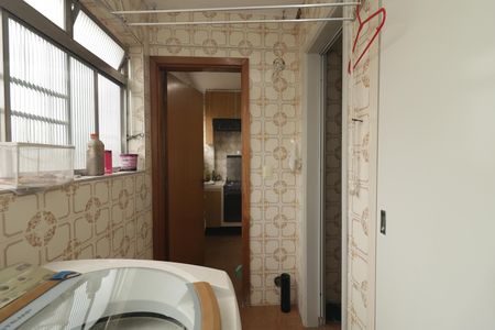 Apartamento à venda com 73m², 2 quartos e 1 vagaÁrea de Serviço