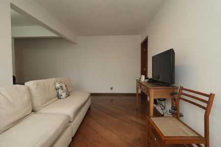 Apartamento à venda com 73m², 2 quartos e 1 vagaSala