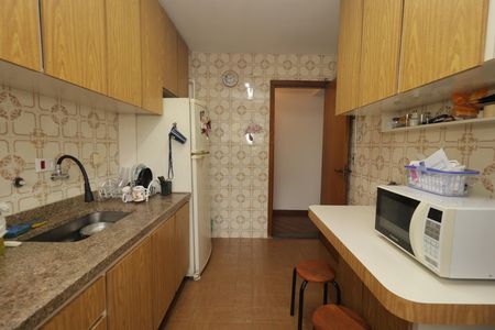 Apartamento à venda com 73m², 2 quartos e 1 vagaCozinha