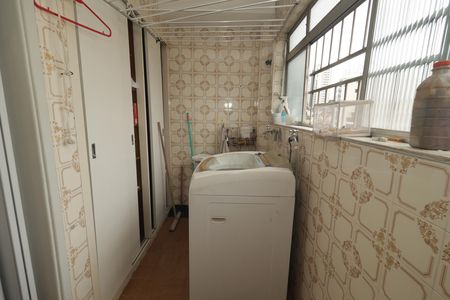 Apartamento à venda com 73m², 2 quartos e 1 vagaÁrea de Serviço