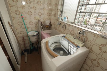 Apartamento à venda com 73m², 2 quartos e 1 vagaÁrea de Serviço