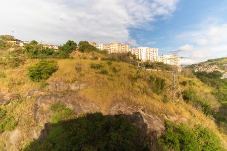 Vista do Quarto 1 de apartamento para alugar com 2 quartos, 70m² em Engenhoca, Niterói
