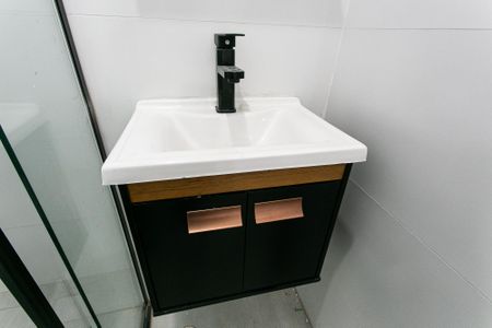 Apartamento para alugar com 42m², 1 quarto e sem vaga Apartamento para alugar com 42m², 1 quarto e sem vagaBanheiro