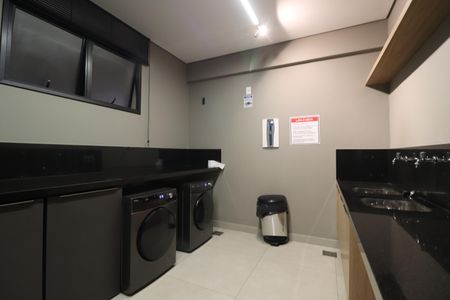 Studio para alugar com 40m², 1 quarto e 1 vagaArea comum Lavanderia