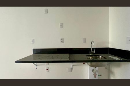 Studio à venda com 31m², 1 quarto e sem vaga Studio à venda com 31m², 1 quarto e sem vagaCozinha