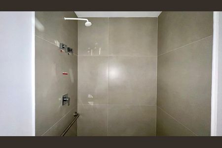 Studio à venda com 31m², 1 quarto e sem vaga Studio à venda com 31m², 1 quarto e sem vagaBanheiro